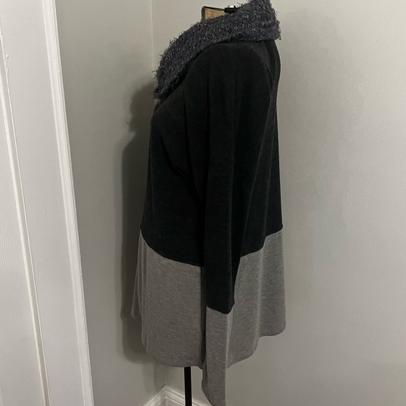 Blue Gray Charcoal Color Block Fuzzy Knit Cowl Neck Hip Length Top - Picture 5 of 12